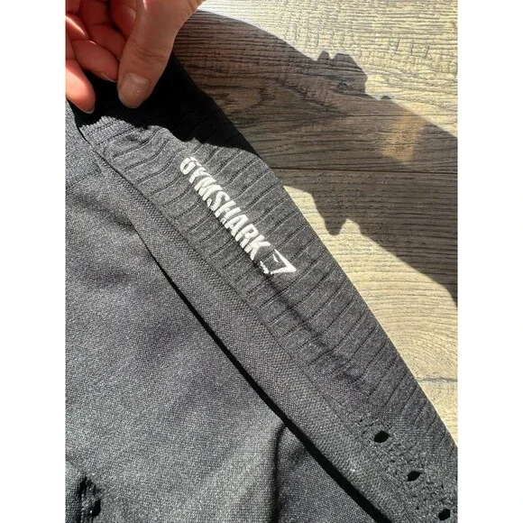 Gymshark Woman's Leggings XS High Rise Compression Stretch Active Yoga Black - Picture 3 of 4